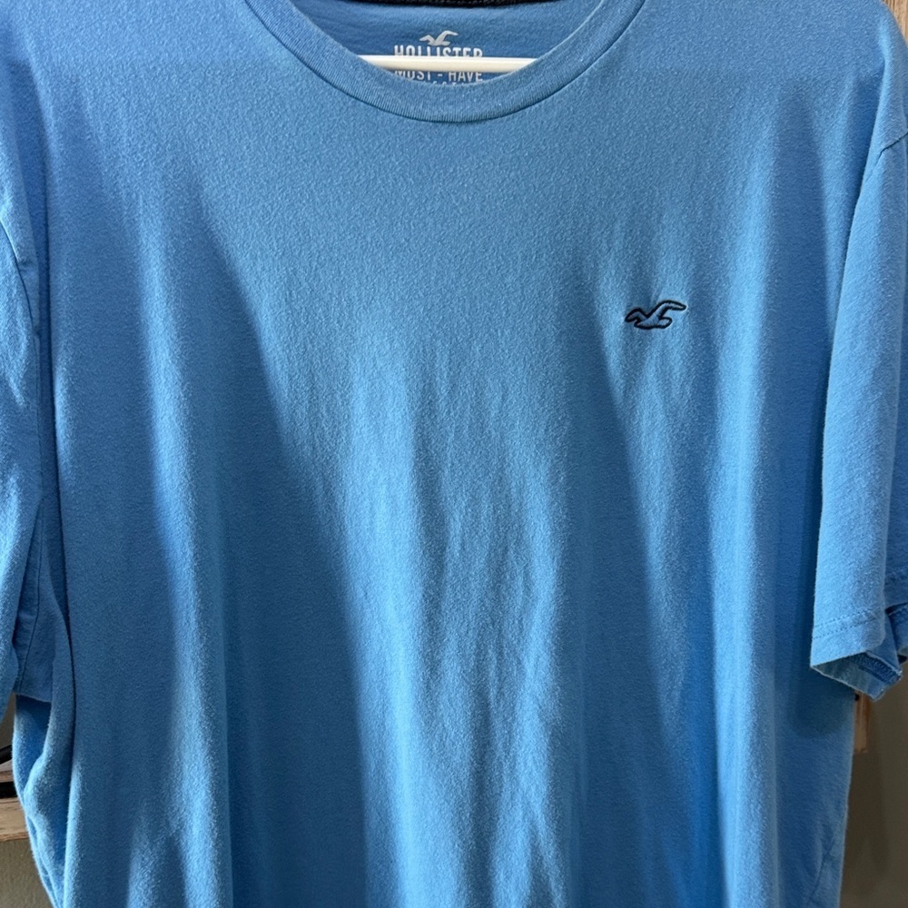 Hollister Must have men’s Blue Crew Neck xxl T-Shirt